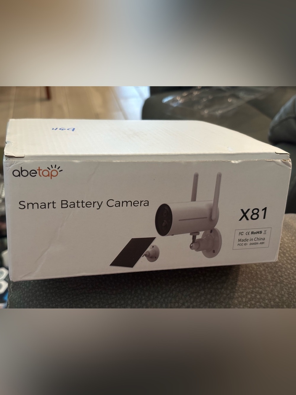 X81 Smart Battery Camera - White